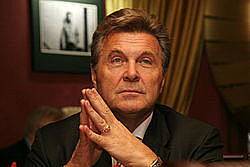 Lev Leschenko